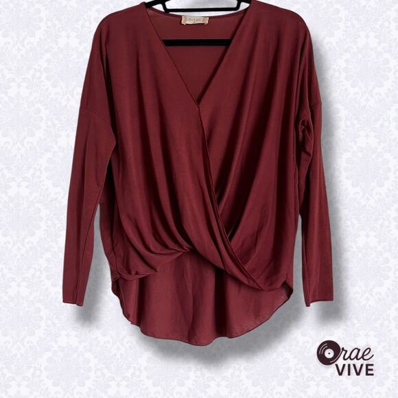 Altar'd State Tops - Altar'd State Christina Burgundy Blouse Ruched Detail Women's Small